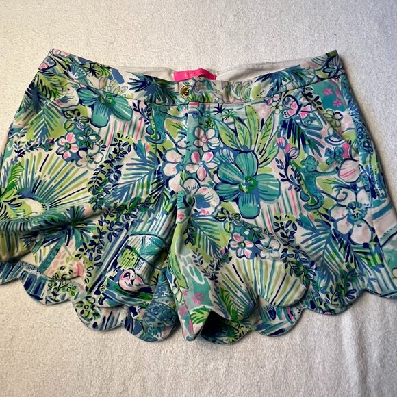 Lilly Pulitzer 4" Buttercup Shorts Womens Size 8 Floral Scalloped Hem - Picture 1 of 10